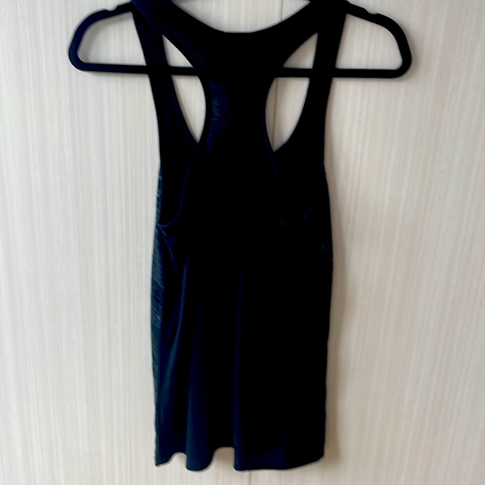 Sexy Sequined Tank Top - Picture 7 of 8